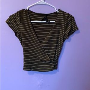 Low cut cropped tight shirt!